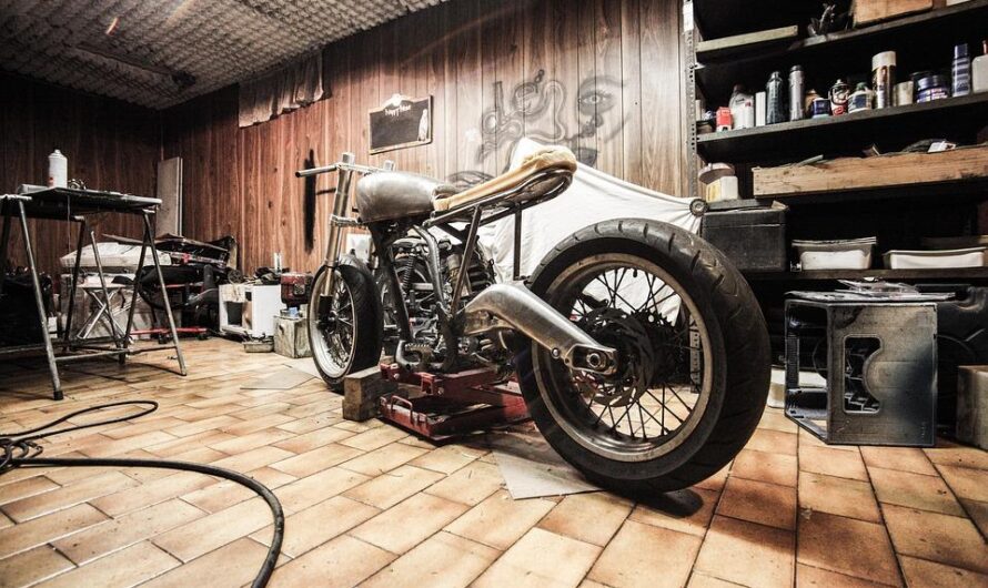 Jak zrobić garaż na motocykl – o czym pamiętać?