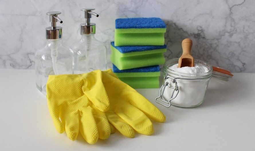 Jak wyczyścić odpływ liniowy? Domowe sposoby na zatory