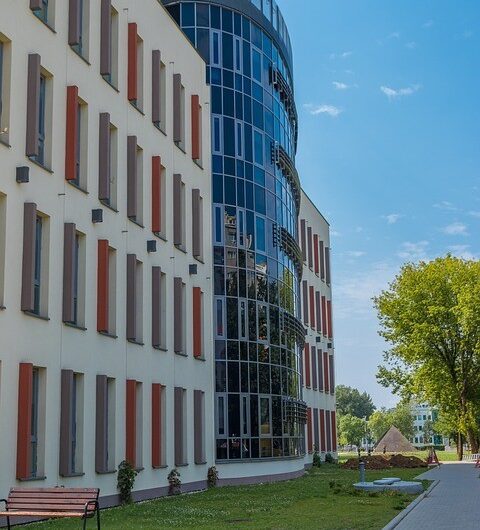 Jaki budynek na zgłoszenie? Najważniejsze informacje