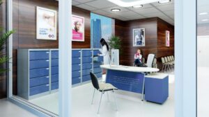 Jak zabezpieczyć ważne dokumenty przed zniszczeniem? Przewodnik po metalowych szafach na akta dla firm usługowych