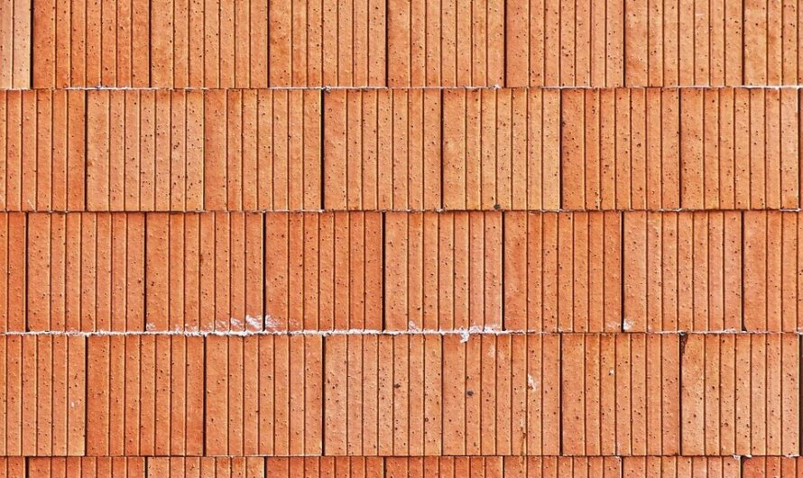Dachówka ceramiczna czy betonowa? Kompleksowe porównanie